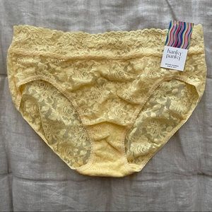 NWT Hanky Panky Signature Lace French Brief